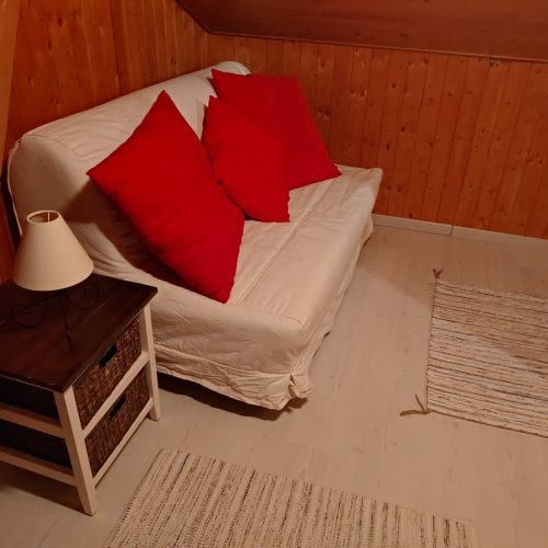 chambre N°4 canapé lit - bedroom N° 4 sofa bed