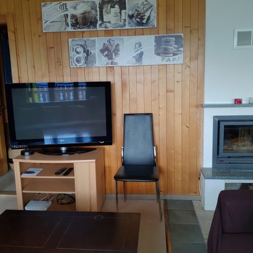 TV - wifi - cheminée /fireplace