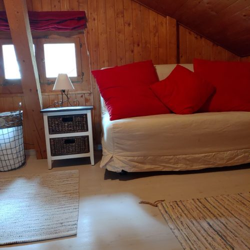 chambre N°4 avec canapé lit - bedroom N° 4 with sofa bed