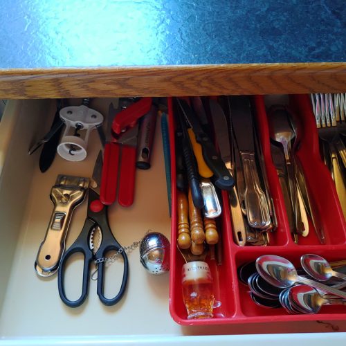 cutlery and kitchen tools